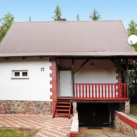 Holiday home With Garden, Close To The Wadzyn (Ostroda)